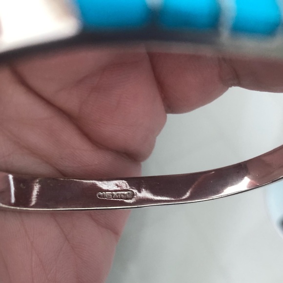 ✨ 💕Beautiful set of Bangle Bracelets!! 💕✨ - Picture 12 of 12